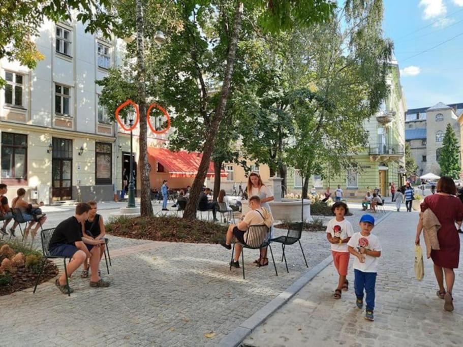 Berlin Apartment Lviv Dış mekan fotoğraf